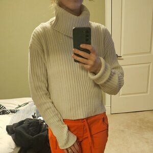 Dex roll sleeve turtleneck